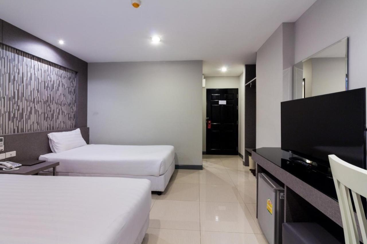 C Hotel Bangna Bangkok Bagian luar foto
