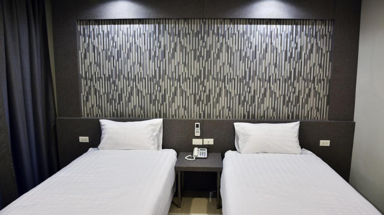 C Hotel Bangna Bangkok Bagian luar foto